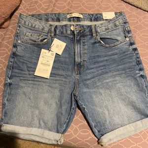 Zara Man jean shorts size 34 brand new with tags
